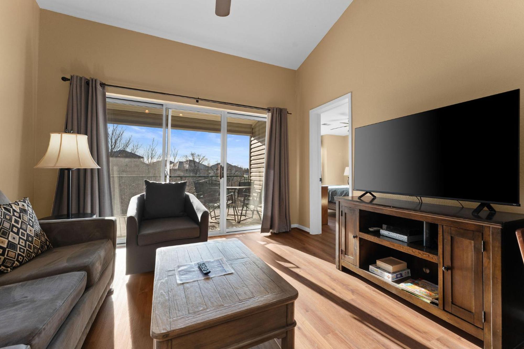 Cozy Top Floor 2Br Condo With View And Amenities!! Point Lookout Extérieur photo